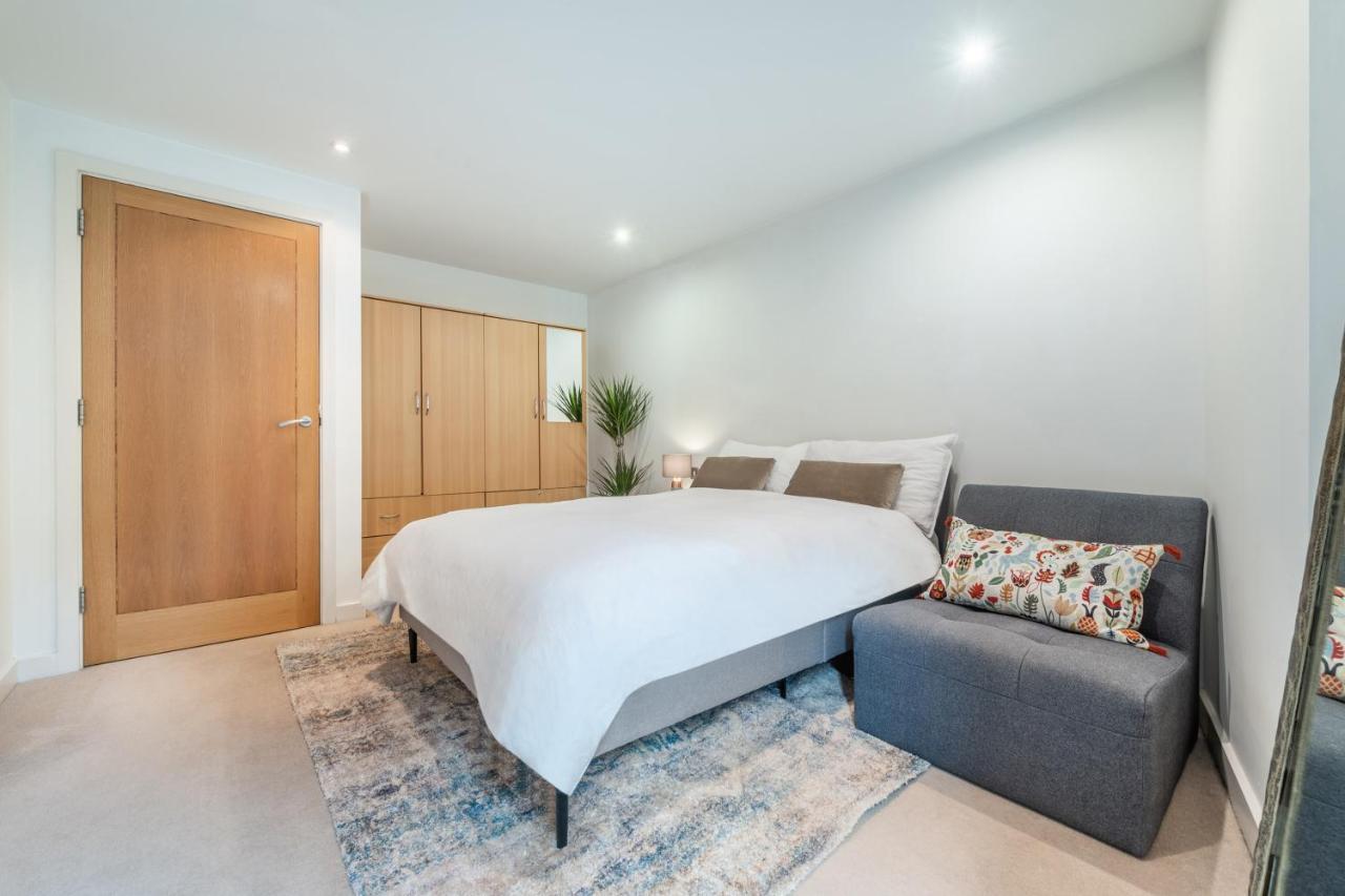 לונדון Cosy Apartment 15 Minutes From Oxford Circus/Soho מראה חיצוני תמונה